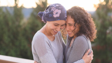 Cómo apoyar a alguien con cáncer