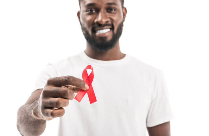 NIH concede subvención para prevenir y tratar cánceres asociados con VIH