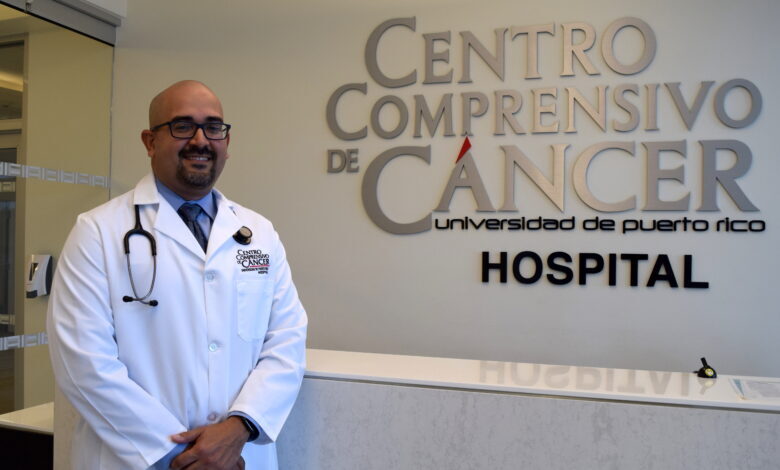 Dr. Alexis Cruz Chacón, hematólogo oncólogo del Centro Comprensivo de Cáncer de la Universidad de Puerto Rico.
