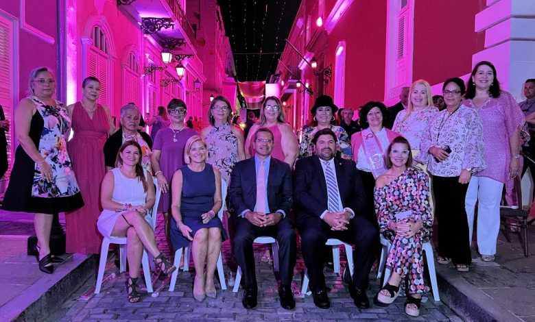 La Sociedad Americana Contra el Cáncer de Puerto Rico celebra la Inauguración del Paseo de la Bandera Rosa