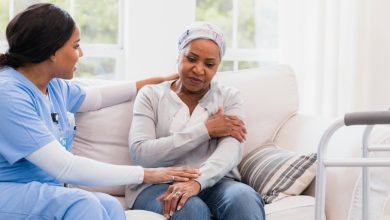 La intensidad del dolor que sientes depende de varios factores, incluido el tipo de cáncer que tienes, cuán avanzado está, dónde está situado y tu tolerancia al dolor.