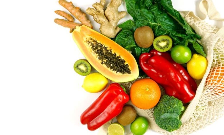 Estudios han sugerido que una dieta alta en verduras y frutas podría prevenir o incluso retrasar el cáncer colorrectal.
