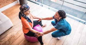 ¿Cómo ayuda el ejercicio a los pacientes con cáncer de colon? Un nuevo estudio muestra su eficacia