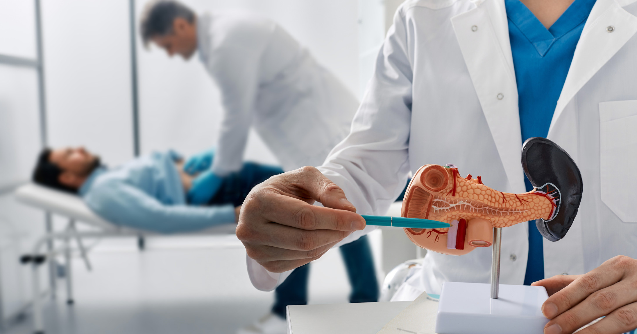 Científicos españoles logran eliminar el cáncer de páncreas en fase experimental con una terapia triple