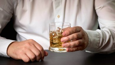 Durante años, los profesionales de la salud han instado a reducir el consumo de alcohol para evitar enfermedades como el cáncer.